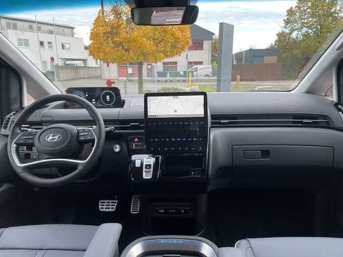 Hyundai STARIA 1.6 T-GDI Signature 7-Sitzer