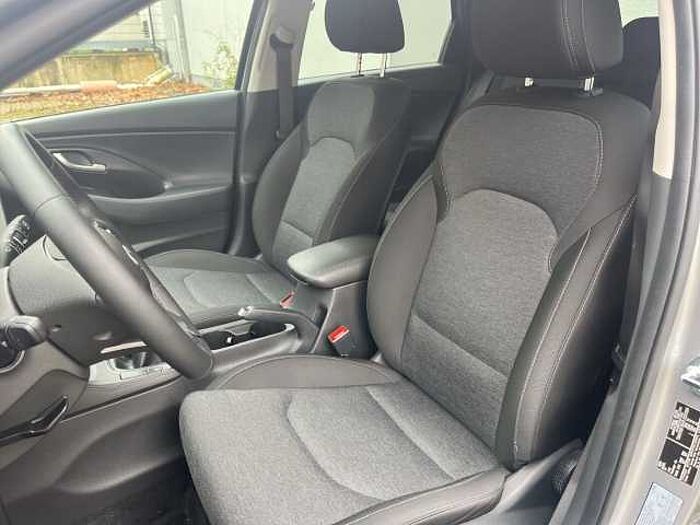 Hyundai i30 Mild-Hybrid T-GDI EU6d 1.0 TGDI Trend Apple CarPlay