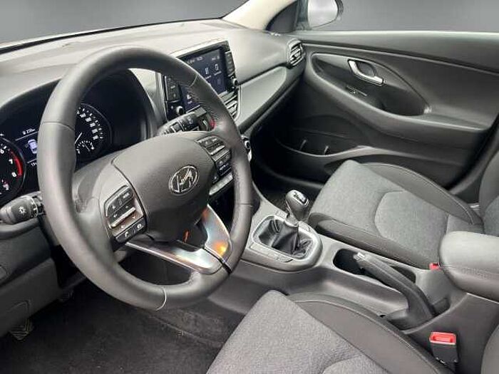 Hyundai i30 Mild-Hybrid T-GDI EU6d 1.0 TGDI Trend Apple CarPlay