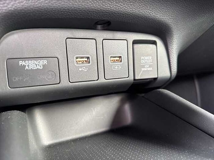 Honda Jazz Hybrid 1.5 e:HEV Crosstar Advance Rückfahrkamera Einparkhilfe v+h