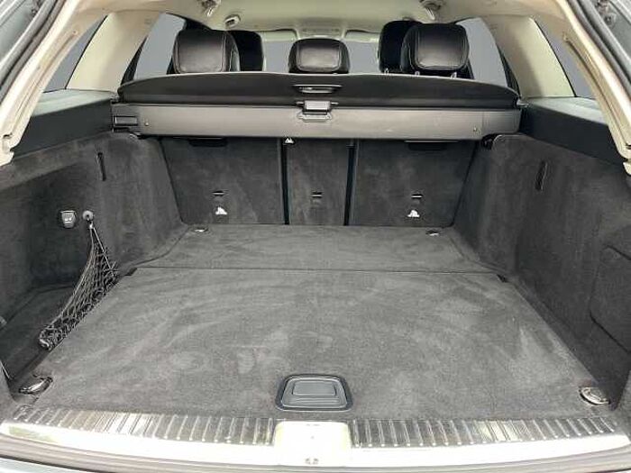 Mercedes-Benz C 300 T Exclusive Aut. 9 Gang *LEDER* AHK & MEHR!*