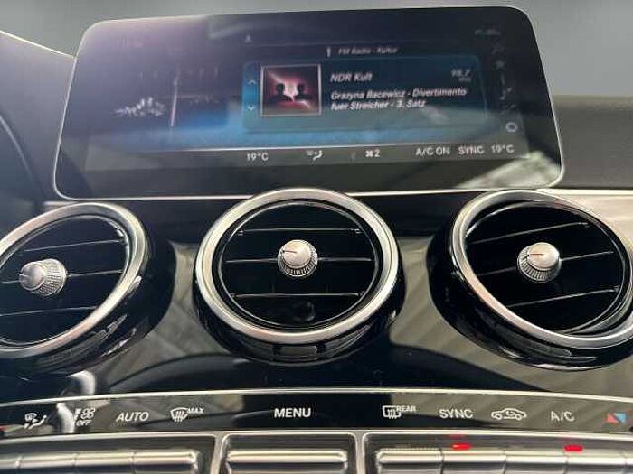 Mercedes-Benz C 200 Cabrio AMG-Line *AKUSTIK VERDECK!*