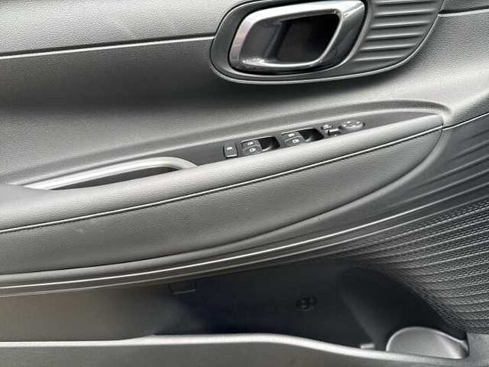 Hyundai BAYON 1.0 TGDI Mild-Hybrid Prime 2WD * TOTWINKEL*