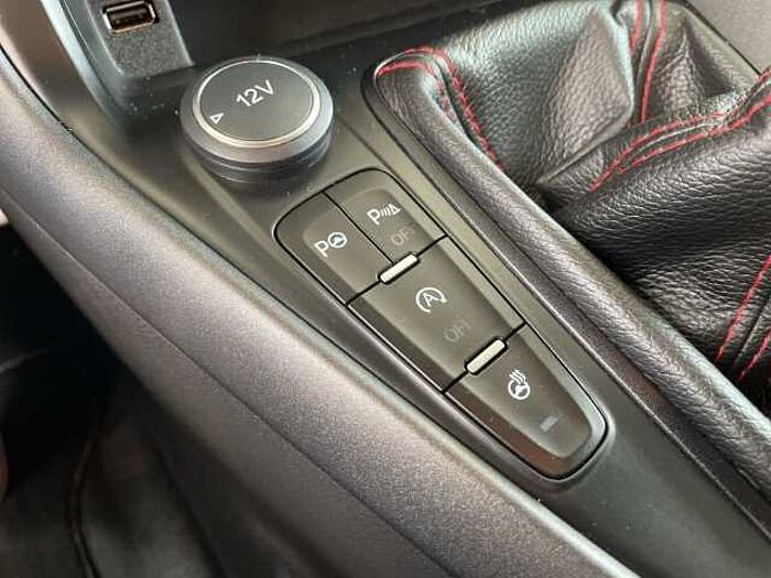 Ford Focus 1.0 ST-Line Beheizbare Frontscheibe