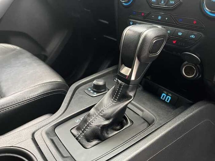 Ford Ranger 2.0 TDCi Panther Limited 4x4 Aut. *LEDER*10 GANG AUT!*