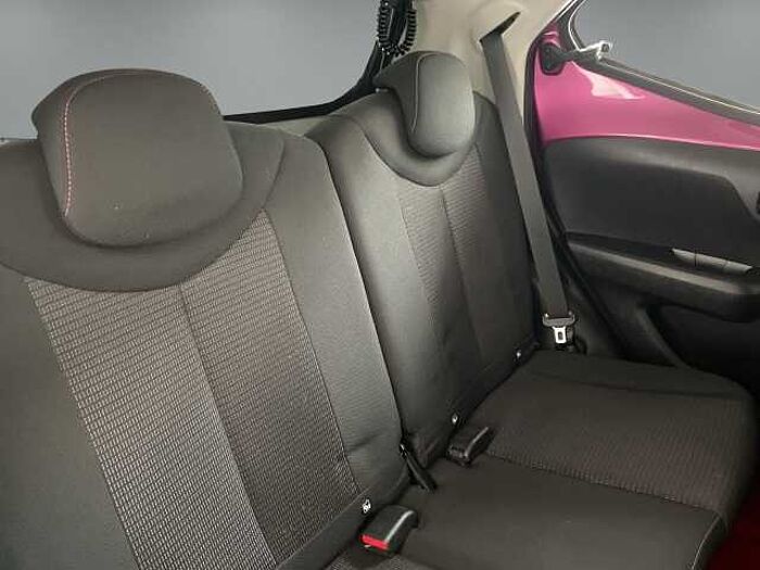 Toyota Aygo 1.0 x Final Navi Rückfahrkam. Tempomat