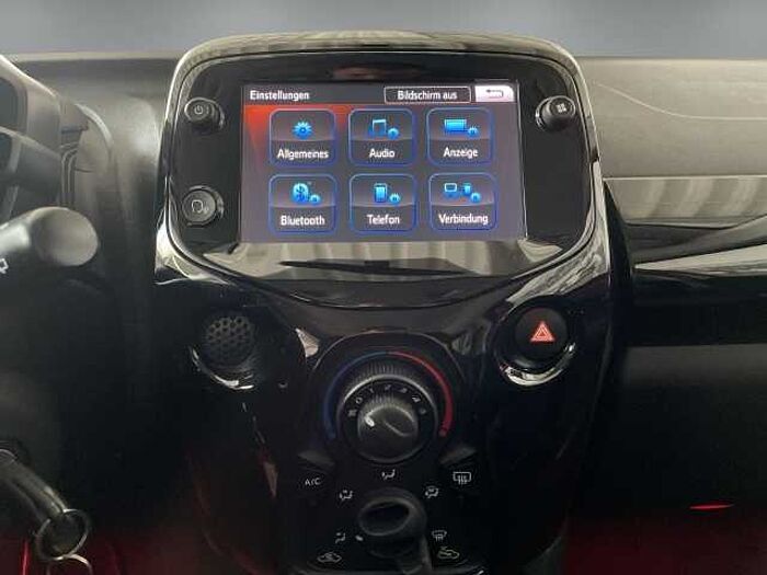 Toyota Aygo 1.0 x Final Navi Rückfahrkam. Tempomat