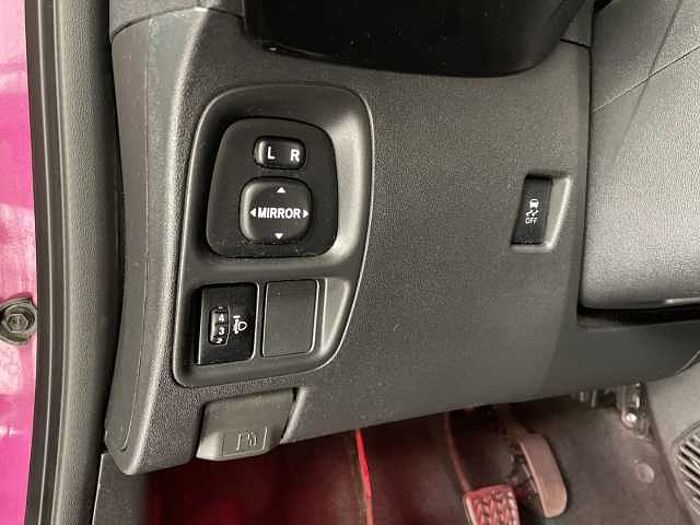 Toyota Aygo 1.0 x Final Navi Rückfahrkam. Tempomat