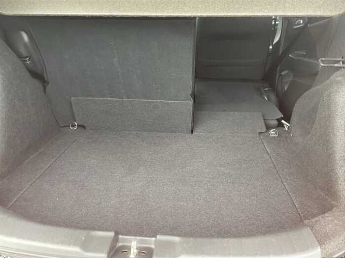 Honda Jazz 1.3 Elegance *SMART KEY*NAVIGATION*