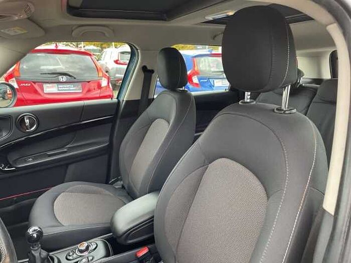 MINI Cooper Countryman 1.5 *NAVI*CARPLAY*PANO! *