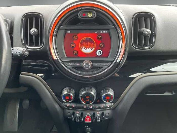 MINI Cooper Countryman 1.5 *NAVI*CARPLAY*PANO! *