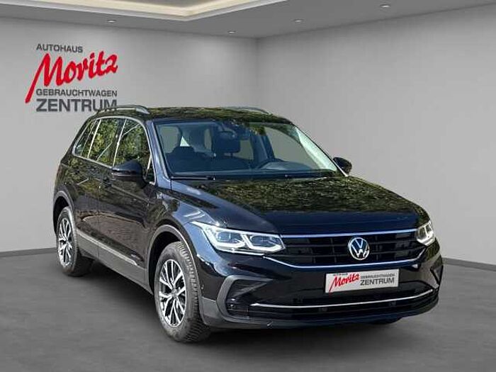 Volkswagen Tiguan 1.5 TSI Life DSG Aut. *NAVI*CARPLAY*