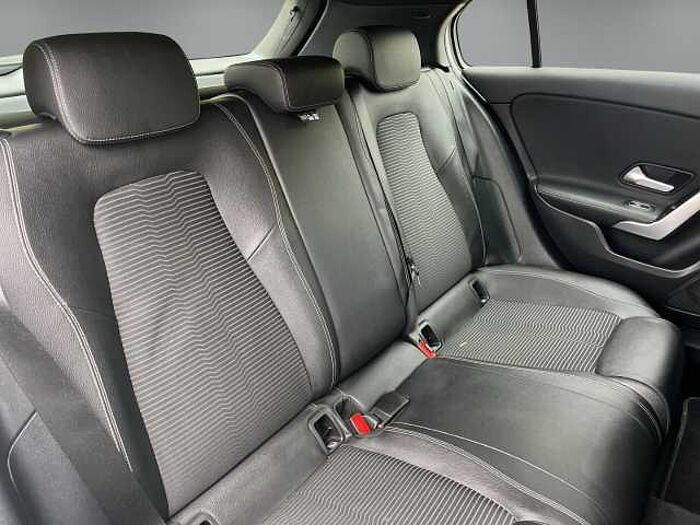 Mercedes-Benz A 250 Progressive *MBUX*LED LICHT*