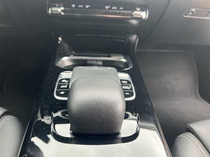 Mercedes-Benz A 250 Progressive *MBUX*LED LICHT*