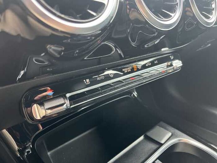 Mercedes-Benz A 250 Progressive *MBUX*LED LICHT*