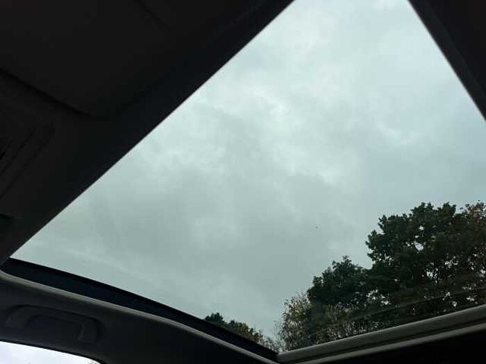 Honda CR-V 2.0 Executive 4WD Aut. *LEDER*PANO*AUT*