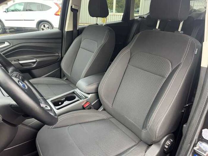 Ford Kuga 1.5 Cool & Connect *NAVI ÜBER CARPLAY!*