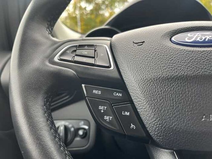 Ford Kuga 1.5 Cool & Connect *NAVI ÜBER CARPLAY!*