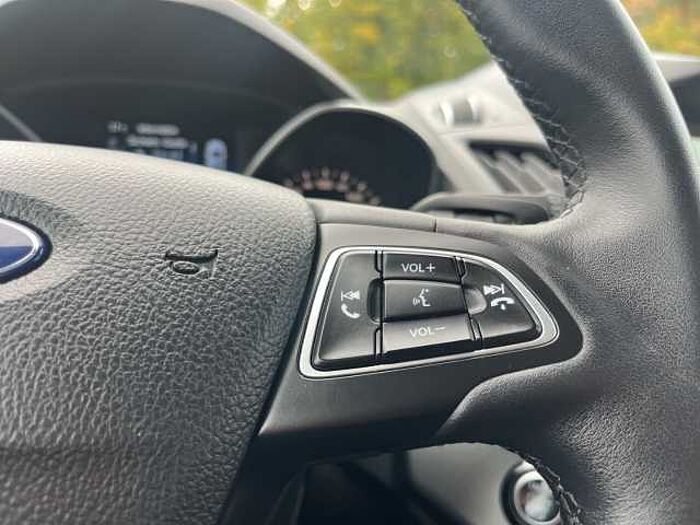 Ford Kuga 1.5 Cool & Connect *NAVI ÜBER CARPLAY!*