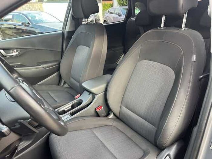 Hyundai KONA 1.6 TGDI Prime 2WD *MIT PANORAMADACH*