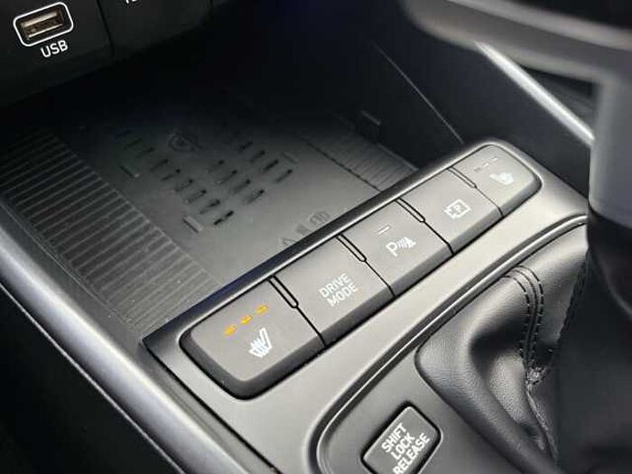 Hyundai i20 1.0 T-GDI Prime Mild-Hybrid *AUT*NAVI*CARPLAY*