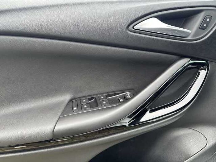 Opel Astra Sports Tourer 1.5D Elegance Aut. *MIT CARPLAY*