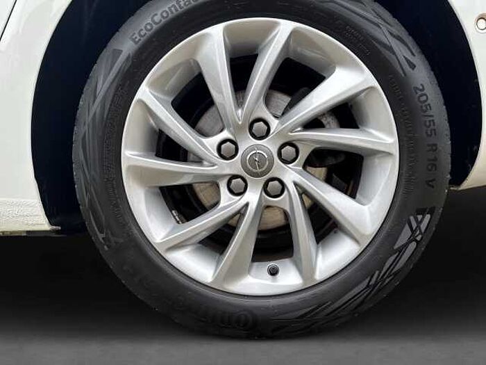 Opel Astra Sports Tourer 1.5D Elegance Aut. *MIT CARPLAY*