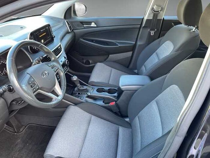 Hyundai TUCSON 1.6 TGDI Trend 2WD DCT *TOTWINKELASSISTENT!*