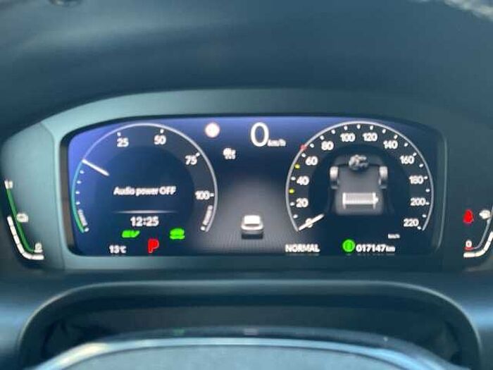 Honda ZR-V Hybrid 2.0 e HEV Advance *MIT WENIG KM!*