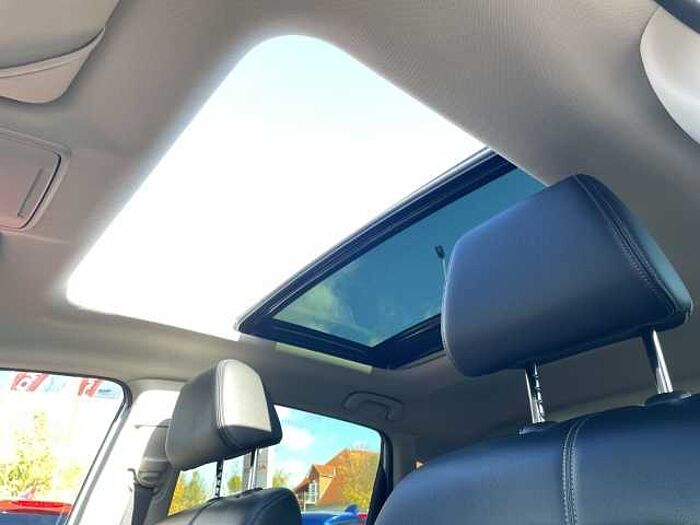 Honda ZR-V Hybrid 2.0 e HEV Advance *MIT WENIG KM!*