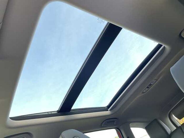 Honda CR-V 2.0 HYBRID Executive 4WD *WENIG KM!*