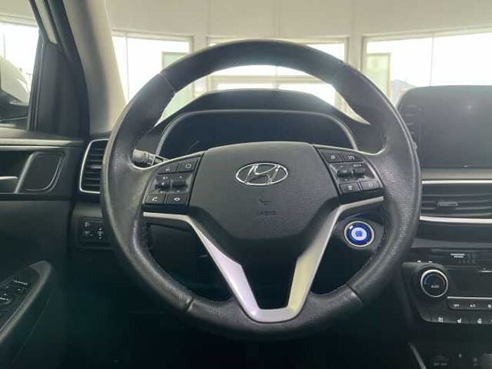 Hyundai TUCSON 2.0 CRDi Premium 4WD Aut. *PANO*TOTWINKEL*