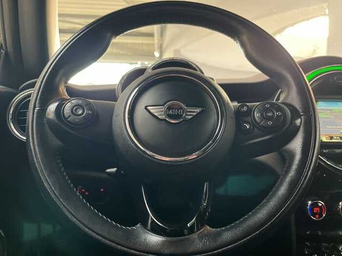 MINI Cooper 1.5 Works Look Aut. *AUT*NAVI & MEHR! *