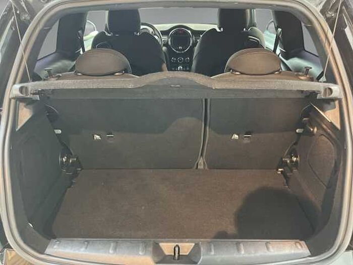 MINI Cooper 1.5 Works Look Aut. *AUT*NAVI & MEHR! *