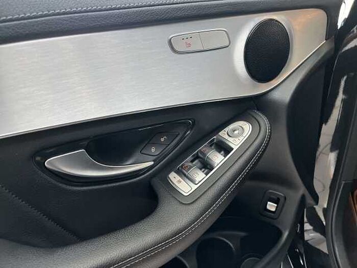 Mercedes-Benz GLC 200 4Matic AMG-Line *Ambiente*MBUX*RFK*UVM!*