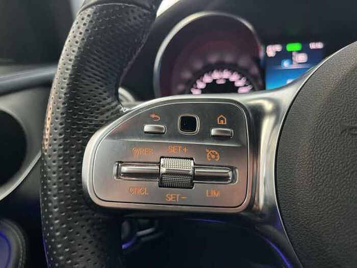 Mercedes-Benz GLC 200 4Matic AMG-Line *Ambiente*MBUX*RFK*UVM!*