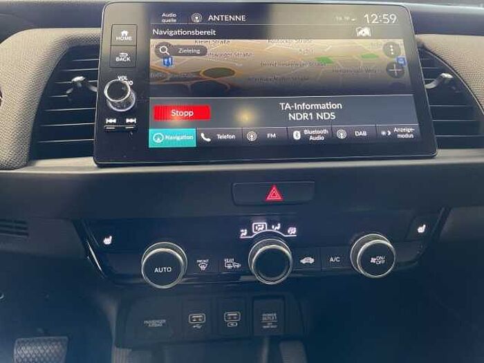 Honda Jazz 1.5 i-MMD Hybrid Executive Crosstar *RFK*SitzHZ*UVM!*