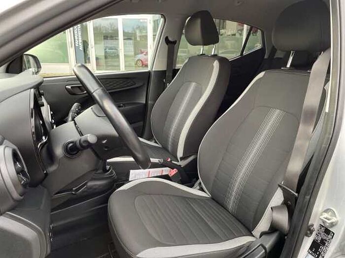 Hyundai i10 1.0 Edition 30 *NAVI ÜBER CARPLAY*SHZ*UVM! *