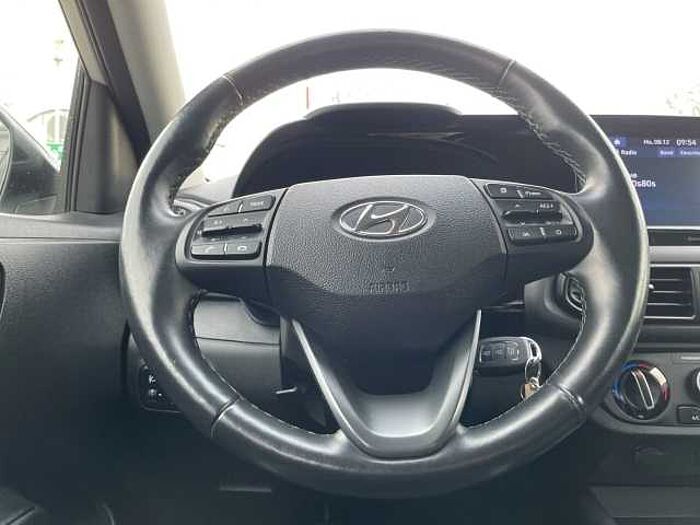 Hyundai i10 1.0 Edition 30 *NAVI ÜBER CARPLAY*SHZ*UVM! *