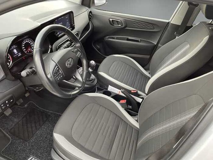 Hyundai i10 1.0 Edition 30 *NAVI ÜBER CARPLAY*SHZ*UVM! *