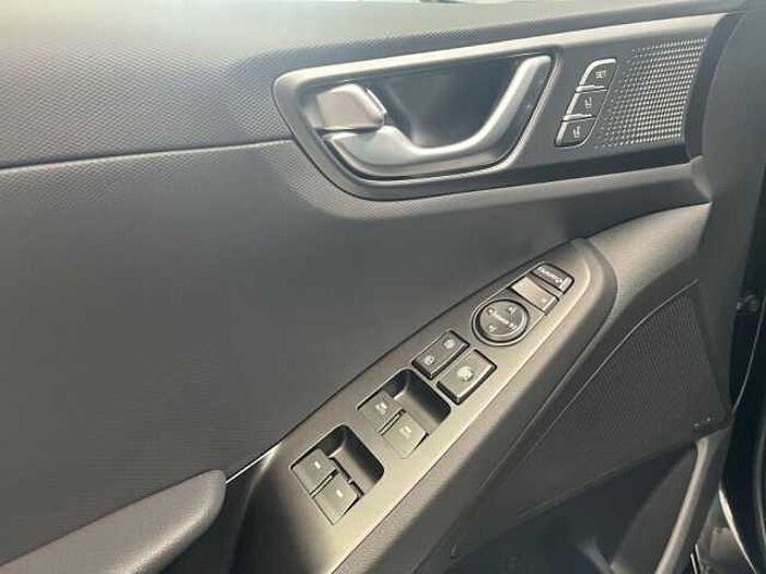 Hyundai IONIQ Elektro Prime-Paket *AMBIENTE*TOTWINKEL*RFK*UVM! *