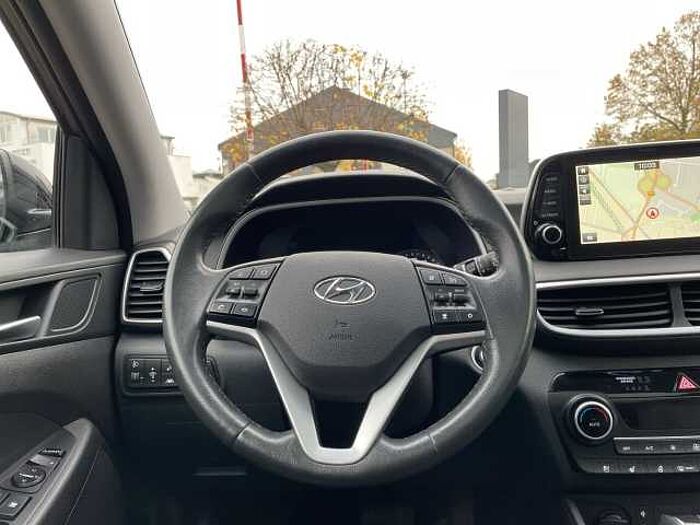 Hyundai TUCSON 1.6 TGDI Premium 4WD Aut. *LEDER*NAVI*LED*