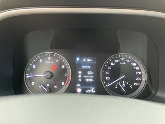 Hyundai TUCSON 1.6 TGDI Premium 4WD Aut. *LEDER*NAVI*LED*