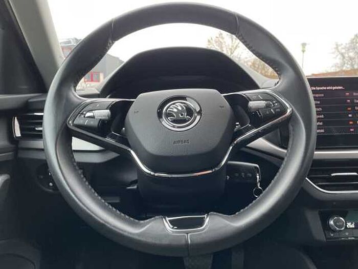 SKODA Kamiq 1.5 Clever DSG *BUSINESSPAKET!*