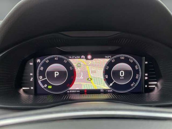 SKODA Kamiq 1.5 Clever DSG *BUSINESSPAKET!*