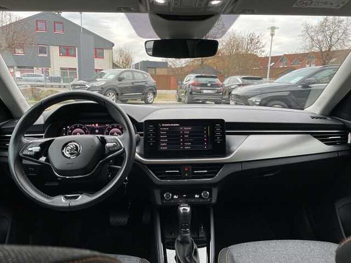 SKODA Kamiq 1.5 Clever DSG *BUSINESSPAKET!*