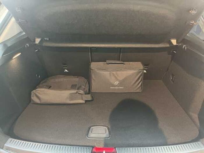 Mercedes-Benz A 250 e Style *AHK SCHWENKBAR & MEHR!*