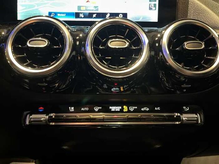 Mercedes-Benz GLA 200 Progressive *AKTIVER PARK-ASSIST! *