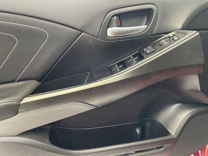 Honda Civic 1.8 Elegance *TOTWINKEL*NAVI*