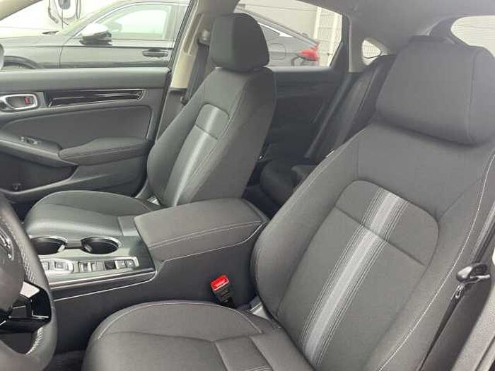 Honda Civic Hybrid 2.0 e: HEV Elegance *CARPLAY*TOTWINKEL*
